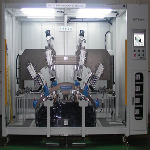 Automotica Bumper Punching & Welding Machine